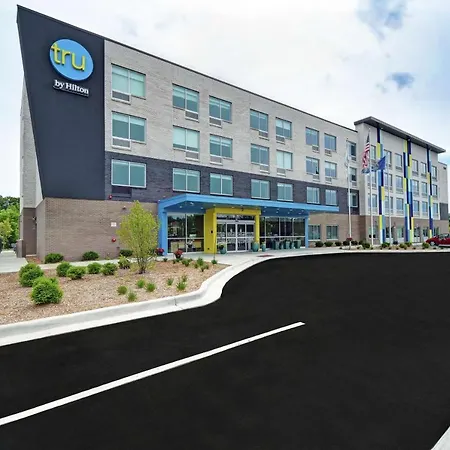 Hotel Tru By Hilton Grand Rapids Airport